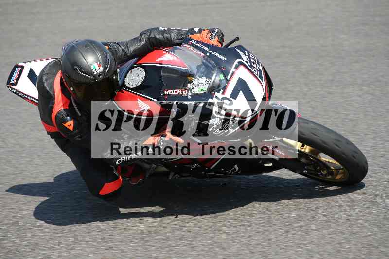 /Archiv-2023/28 05.06.2023 Moto Club Anneau du Rhin/vert-medium/16